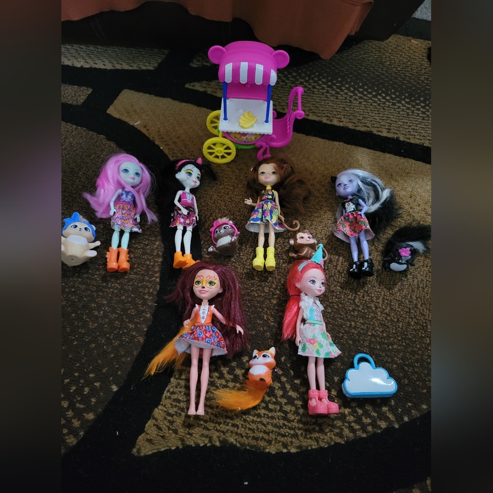 Enchantimals Dolls w/Pets Lot